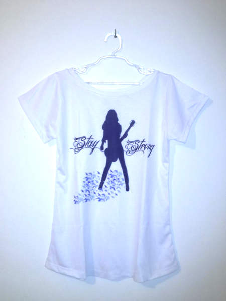 T-shirt "Stay Strong"